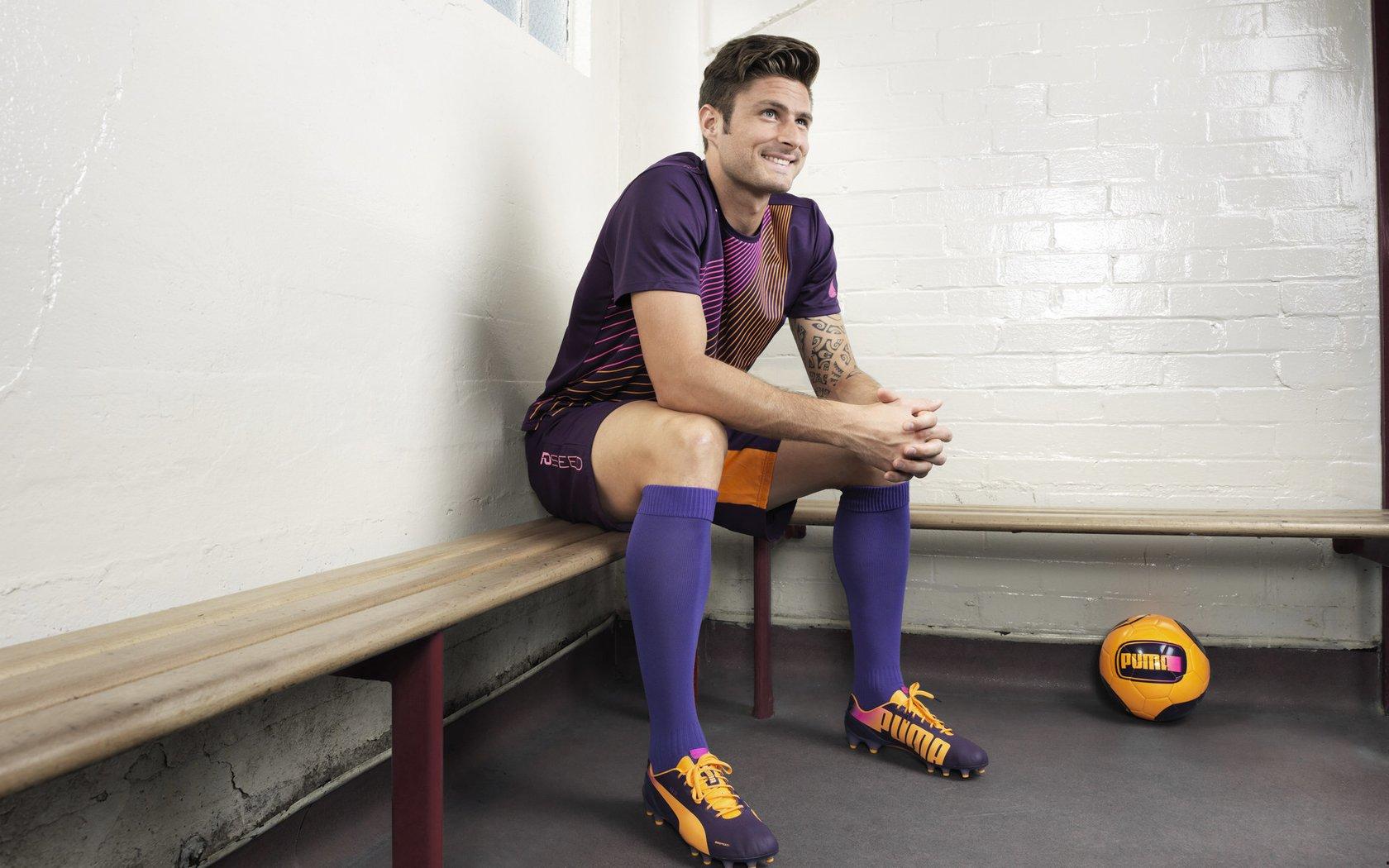 沪上玫瑰绽放绿茵场 上海体育大学女足力克强敌昂首挺进全国总决赛