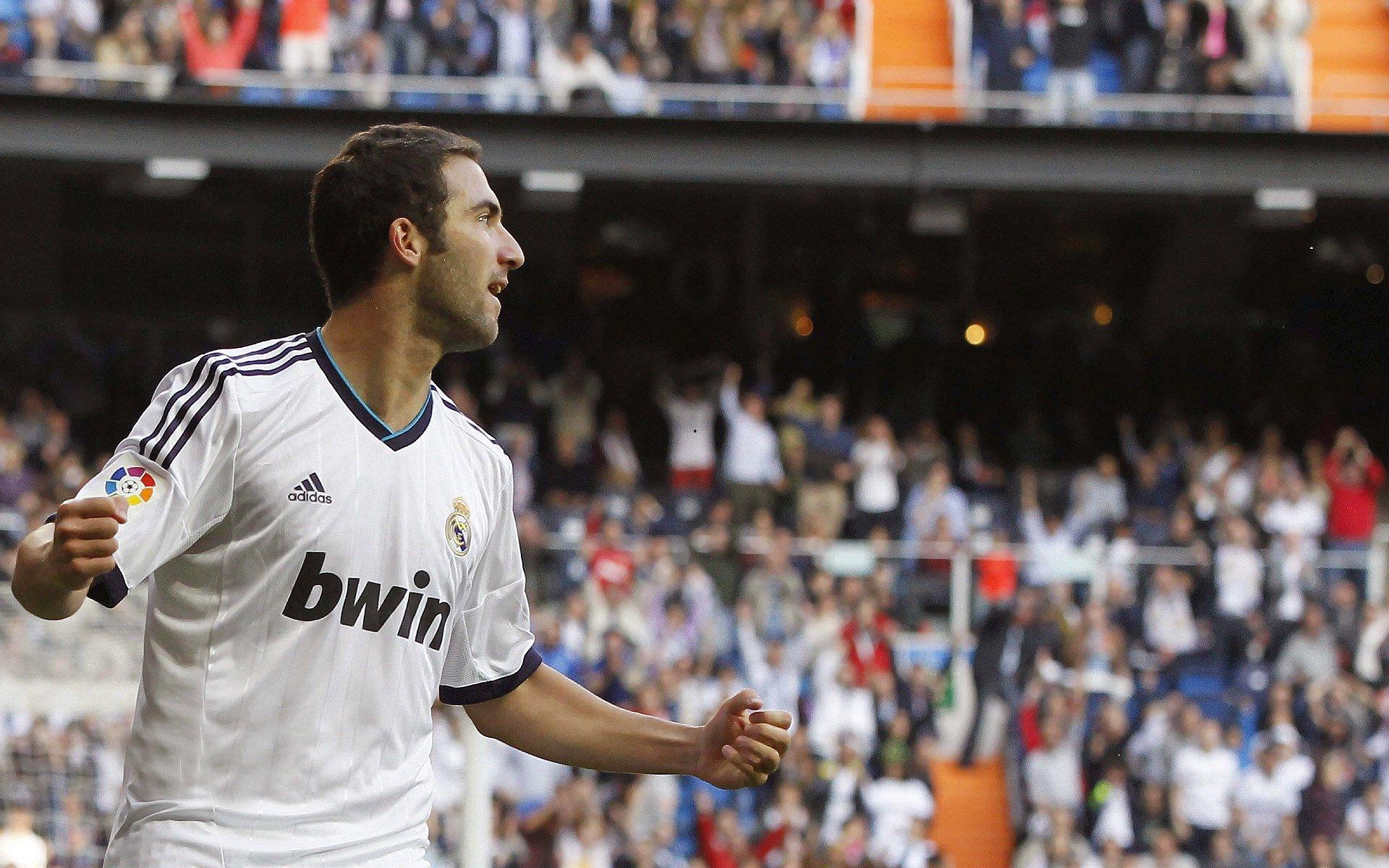 德媒曝枪手锁定德甲速度王 状态波动难掩天赋引北伦敦瞩目